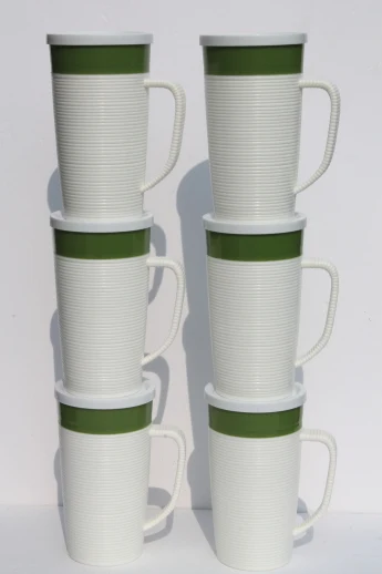 Raffiaware ribbed tall handled cup with coaster-cover