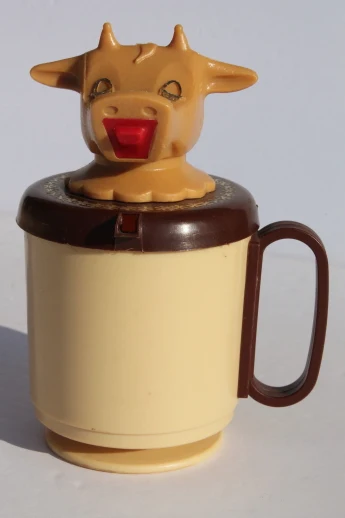 Moo Cow creamer with broad pitcher body